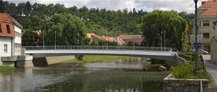 Most v TR