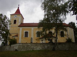 Kostel v Naloučanech