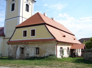 budova staré školy