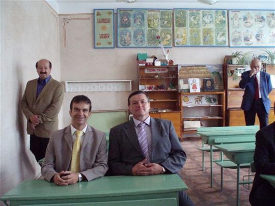 S Jiřím Běhounkem při návštěvě školy na Zakarpatské Ukrajině
