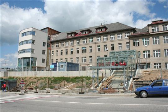Západní křídlo Nemocnice Pelhřimov v novém