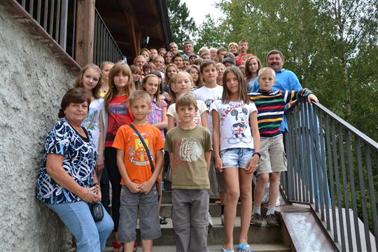 Společná fotka účastníků tábora s hejtmanem Kraje Vysočina Jiřím Běhounkem