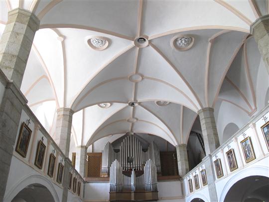 Pohled do interiéru kostela sv. Stanislava