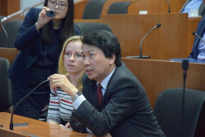 Vedoucí Tchajpejské ekonomické a kulturní kanceláře Joey Wang.