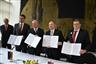 Hejtmani podepsali nový pracovní program deklarující další směry spolupráce